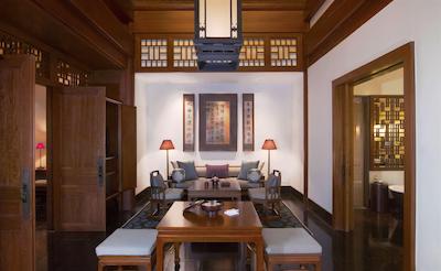 امان ات سامر پالاس