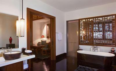 امان ات سامر پالاس