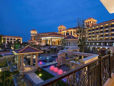 سوفیتل شانگهای ششان اورینتال