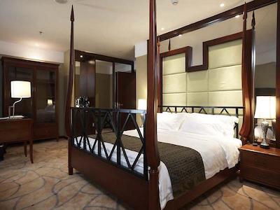 بیجینگ شیهوا بیزنس هتل