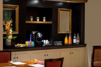 بست وسترن داکس د بورگاگنی