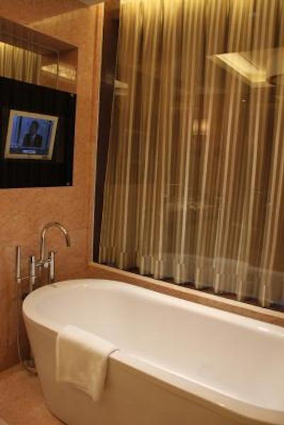 شنزهن بالیلای اینترنیشنال