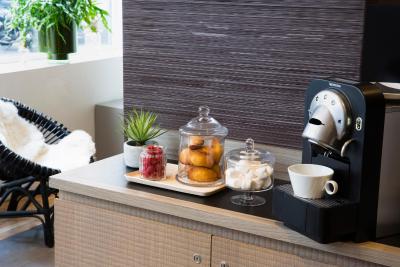 بست وسترن پرمیر له سار فلیس اپرا