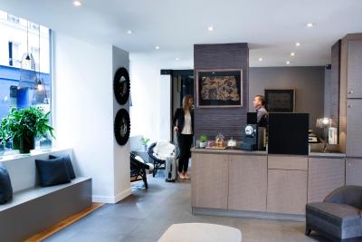 بست وسترن پرمیر له سار فلیس اپرا