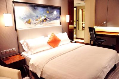 گراند سُلوکس زهنجیو