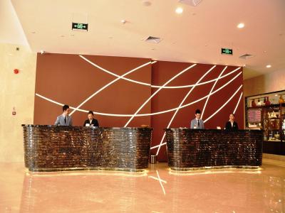 گراند سُلوکس زهنجیو