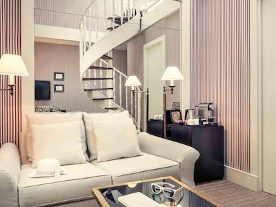 مرکور پاریس چامپس الیزه