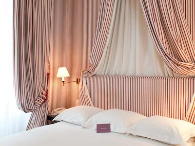 مرکور پاریس چامپس الیزه