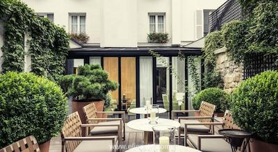 مرکور پاریس چامپس الیزه