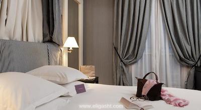 مرکور پاریس چامپس الیزه