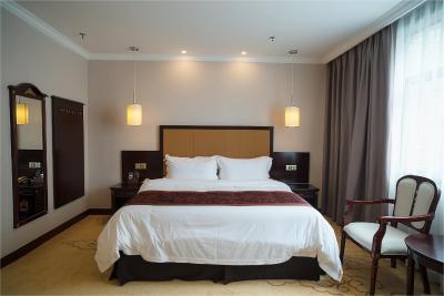 سان ایسلاند هلید هتل