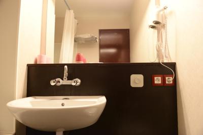 هیپوتل پاریس هیپدرم پارک فلورال