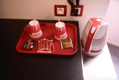 هیپوتل پاریس هیپدرم پارک فلورال