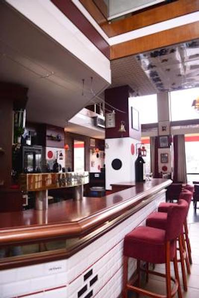 هیپوتل پاریس هیپدرم پارک فلورال