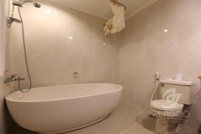 پلاگو هلید هتل