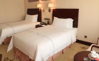 شنزهن لنگانگ جون یی هتل