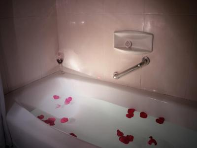 شنزهن لنگانگ جون یی هتل