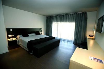 اُنیکس لیکئو