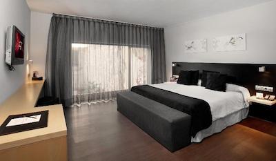 اُنیکس لیکئو