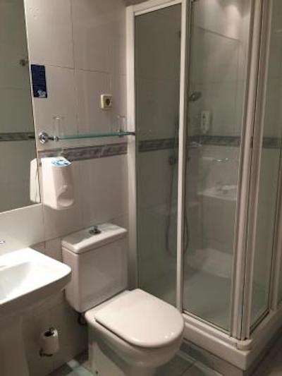 هتل مادرید رو