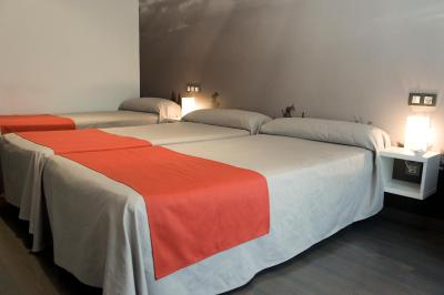 کوریوز بارسلنا