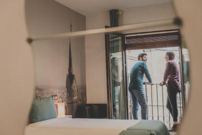 کوریوز بارسلنا