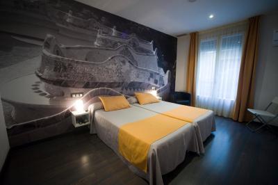 کوریوز بارسلنا