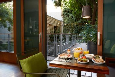 9 هتل مونپارنس