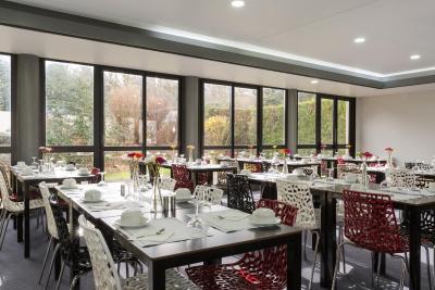 هتل د اوریجینالز پاریس است روسنی