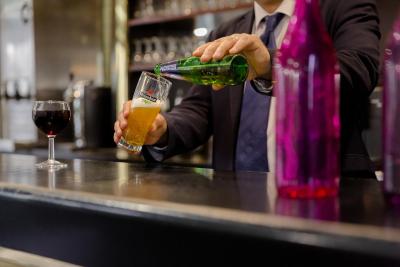 هتل د اوریجینالز پاریس است روسنی