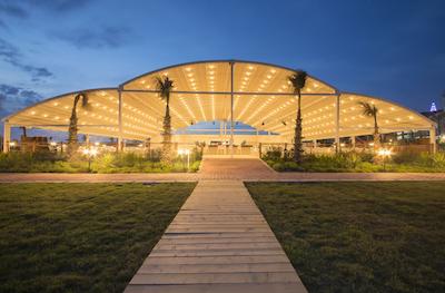 لارا فامیلی کلاب