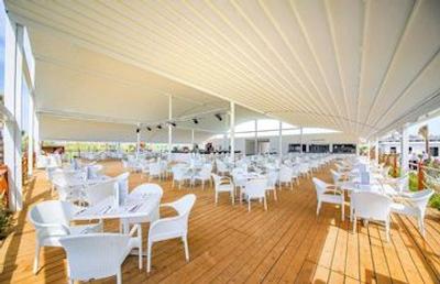 لارا فامیلی کلاب