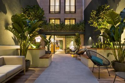 هتل گراشیا گاردن