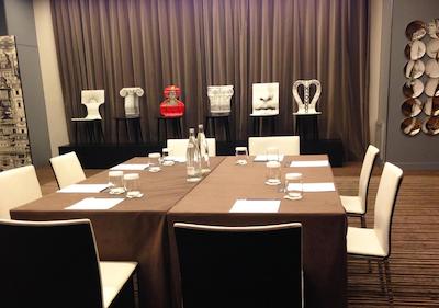 اینترکنتینانتال پاریس اونیو مارسیو