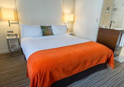 اینترکنتینانتال پاریس اونیو مارسیو