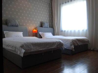 پفیت نستالژیا تم هتل (بیجینگ نانلوگوشیانگ)