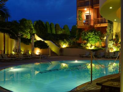 امباسادر هتل