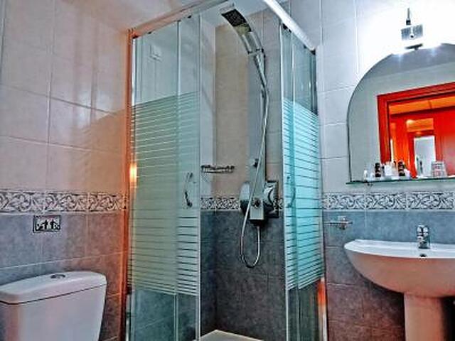 امباسادر هتل