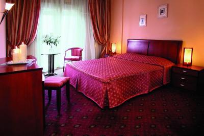 امباسادر هتل