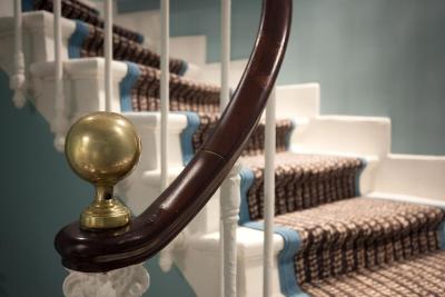 هتل دس 3 پوسینز