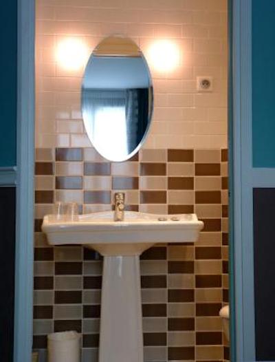 هتل دس 3 پوسینز