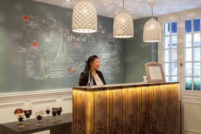 هتل دس 3 پوسینز