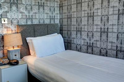 بست وسترن ادینبورگه اسود برید هیلز هتل