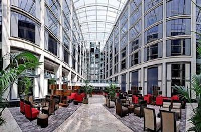 لئوناردو رویال هتل لندن استی پاول