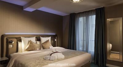 مرکور پلیس دیتالی