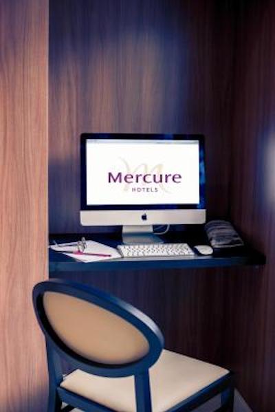 مرکور پاریس لا دفنس گرند آرک