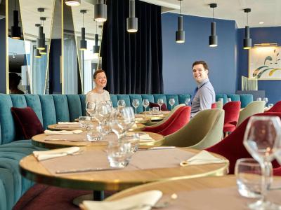 مرکور پاریس لا دفنس گرند آرک