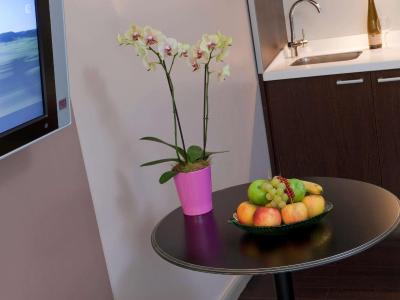 مرکور پاریس لا دفنس گرند آرک