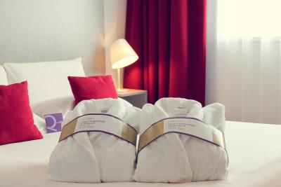 مرکور پاریس لا دفنس گرند آرک