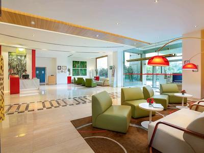 ایبیز گورگان گولف کورس راد هتل